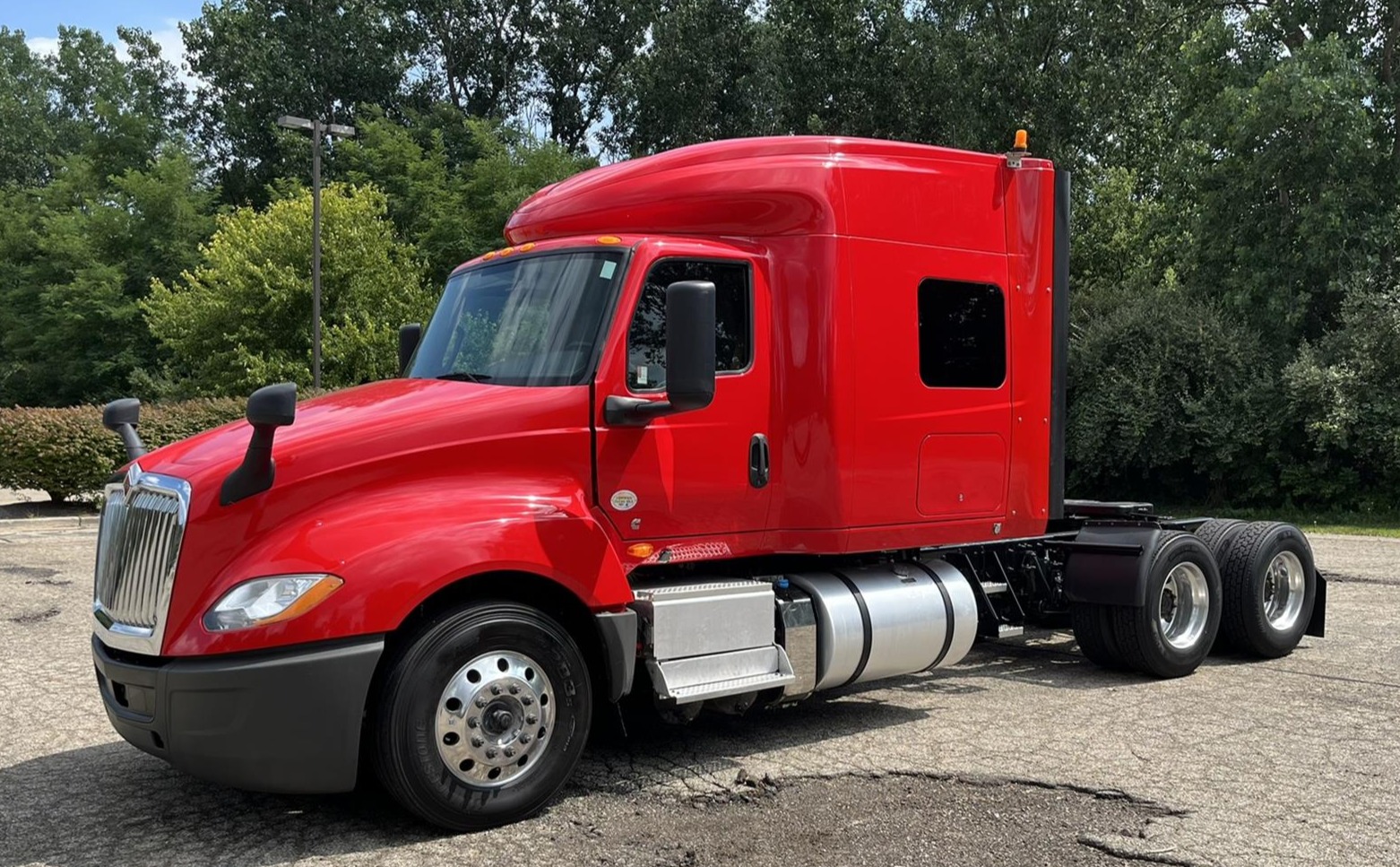 2021 International LT625