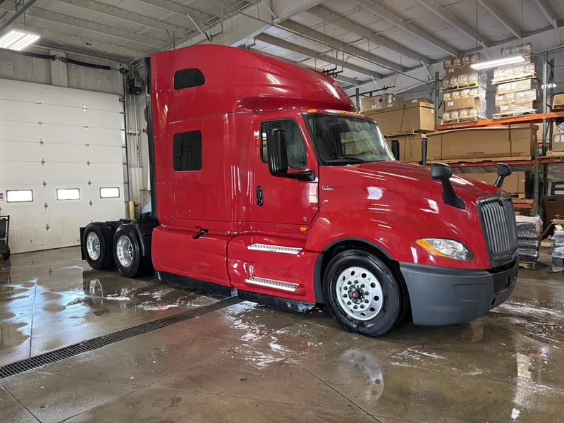 2021 International LT625