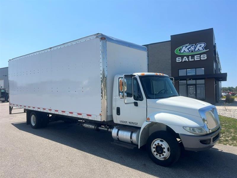 2017 International 4300 SBA