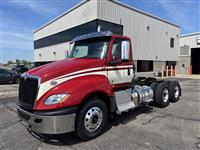 2027 International LT625