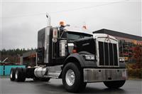2009 Kenworth W900B