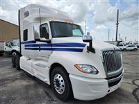 2020 International LT625