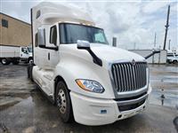 2020 International LT625