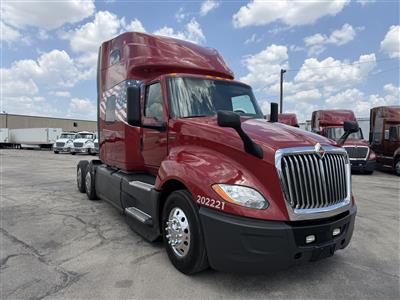 2022 International LT625