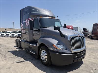 2022 International LT625