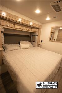  Renegade Verona 36VSB