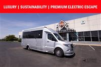 2024 Airstream Atlas Tommy Bahama E1
