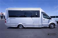 2024 Airstream Atlas Tommy Bahama E1