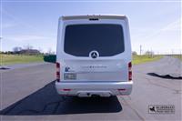 2024 Airstream Atlas Tommy Bahama E1