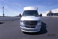 2024 Airstream Atlas Tommy Bahama E1