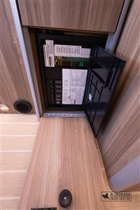 2024 Airstream Atlas Tommy Bahama E1