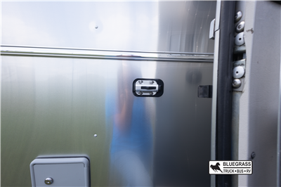 2021 Airstream Globetrotter 30RB