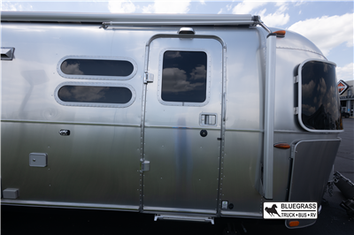 2021 Airstream Globetrotter 30RB