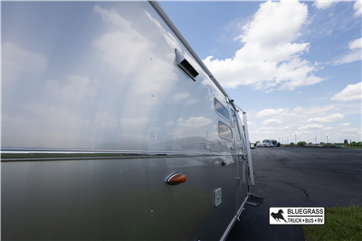 2021 Airstream Globetrotter 30RB