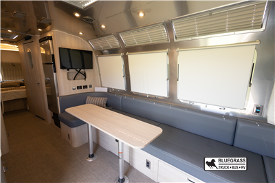2021 Airstream Globetrotter 30RB