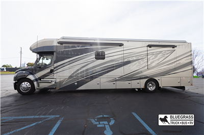 2024 Renegade Verona LE 40LRB
