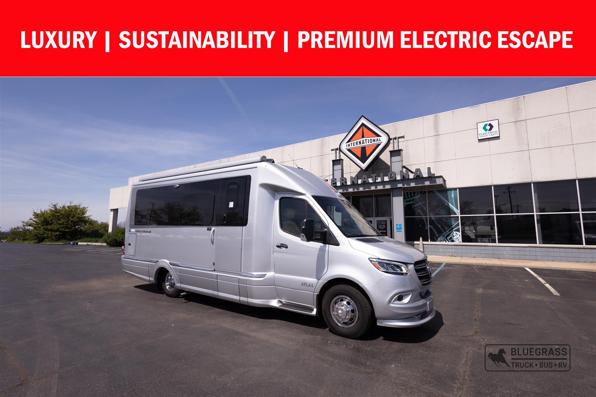 2024 Airstream Atlas Tommy Bahama E1