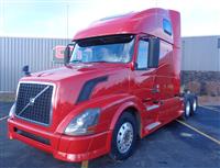 2014 Volvo VNL64T670
