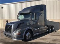 2014 Volvo VNL64T670