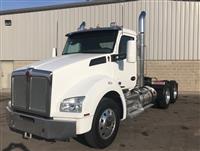 Used 2017 Kenworth T880 for Sale