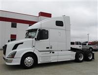 2014 Volvo VNL64T670