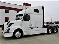 2014 Volvo VNL64T670