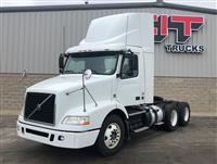 2013 Volvo VNM200