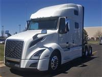 2020 Volvo VNL64T760