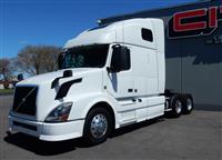 2013 Volvo VNL64T670