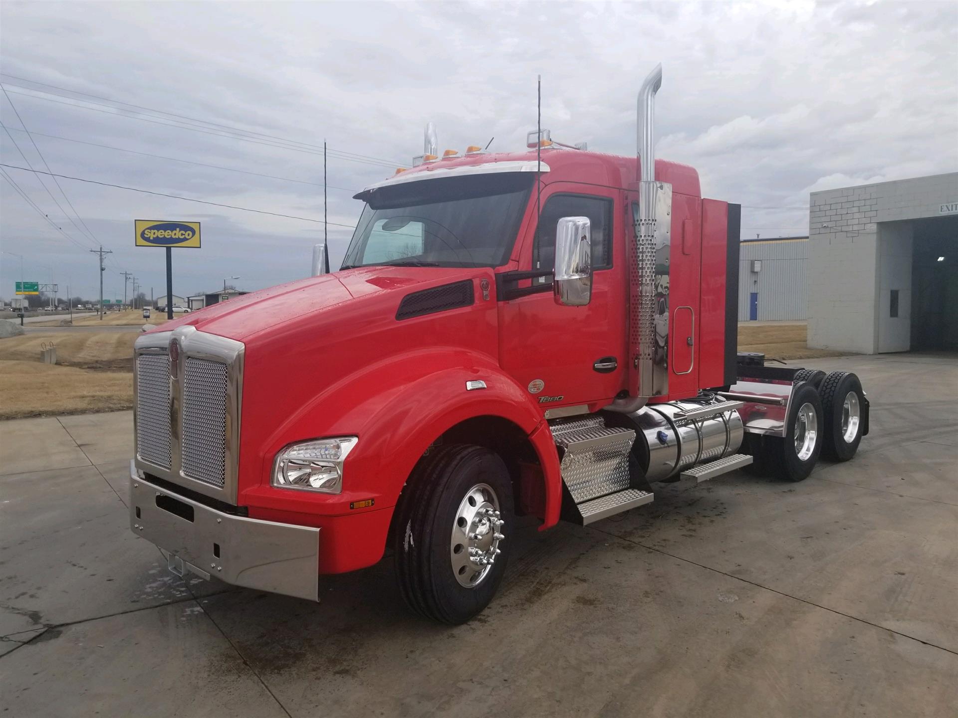 2019 Kenworth T880