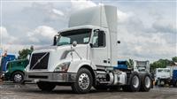 2011 Volvo VNL300
