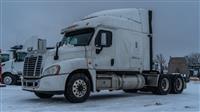 2015 Freightliner CASCADIA CA125SLP