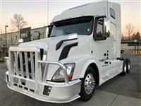 Used 2015 Volvo 670 for Sale