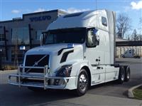 Used 2018 Volvo 670 for Sale