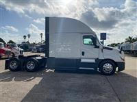 2020 Freightliner CASCADIA 125