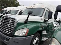 2017 Freightliner CASCADIA 125