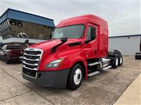 2020 Freightliner cascadia