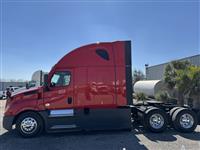 2021 Freightliner Cascadia 126