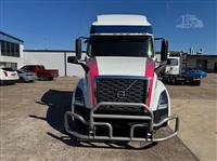2020 Volvo VNL760