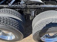 2020 Volvo VNL760