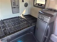 2020 Volvo VNL760