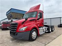 2020 Freightliner Cascadia 126