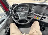 2020 Freightliner Cascadia 126
