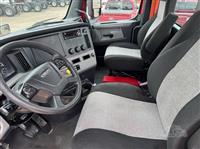2020 Freightliner Cascadia 126