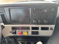 2021 Freightliner Cascadia 126