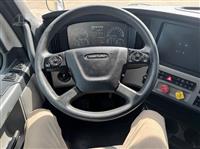 2021 Freightliner Cascadia 126