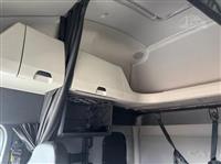 2021 Freightliner Cascadia 126