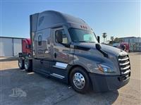 2021 Freightliner cascadia