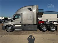 2021 Freightliner cascadia
