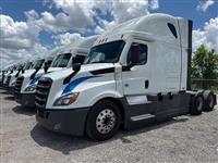 2021 Freightliner Cascadia 126